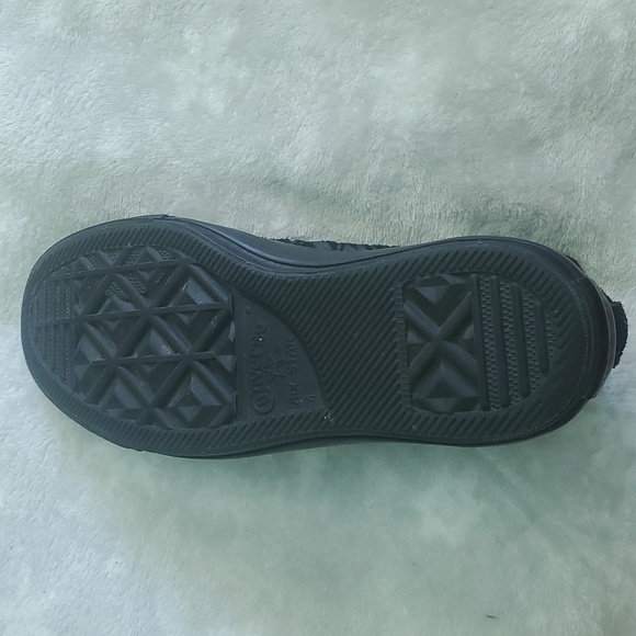 Velvet Converse All Star Chuck Taylor high tops - Picture 4 of 4